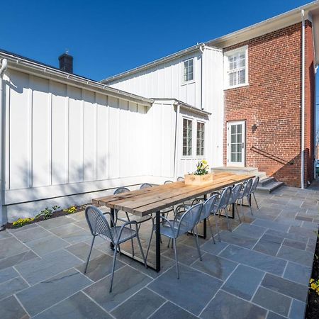 Boutique Room Steps From Downtown Mall Rose Jean - Room 4 Charlottesville Exterior photo