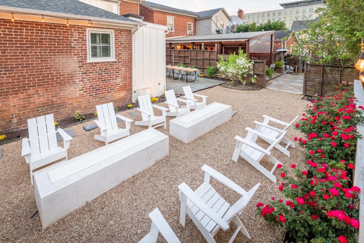 Boutique Room Steps From Downtown Mall Rose Jean - Room 4 Charlottesville Exterior photo